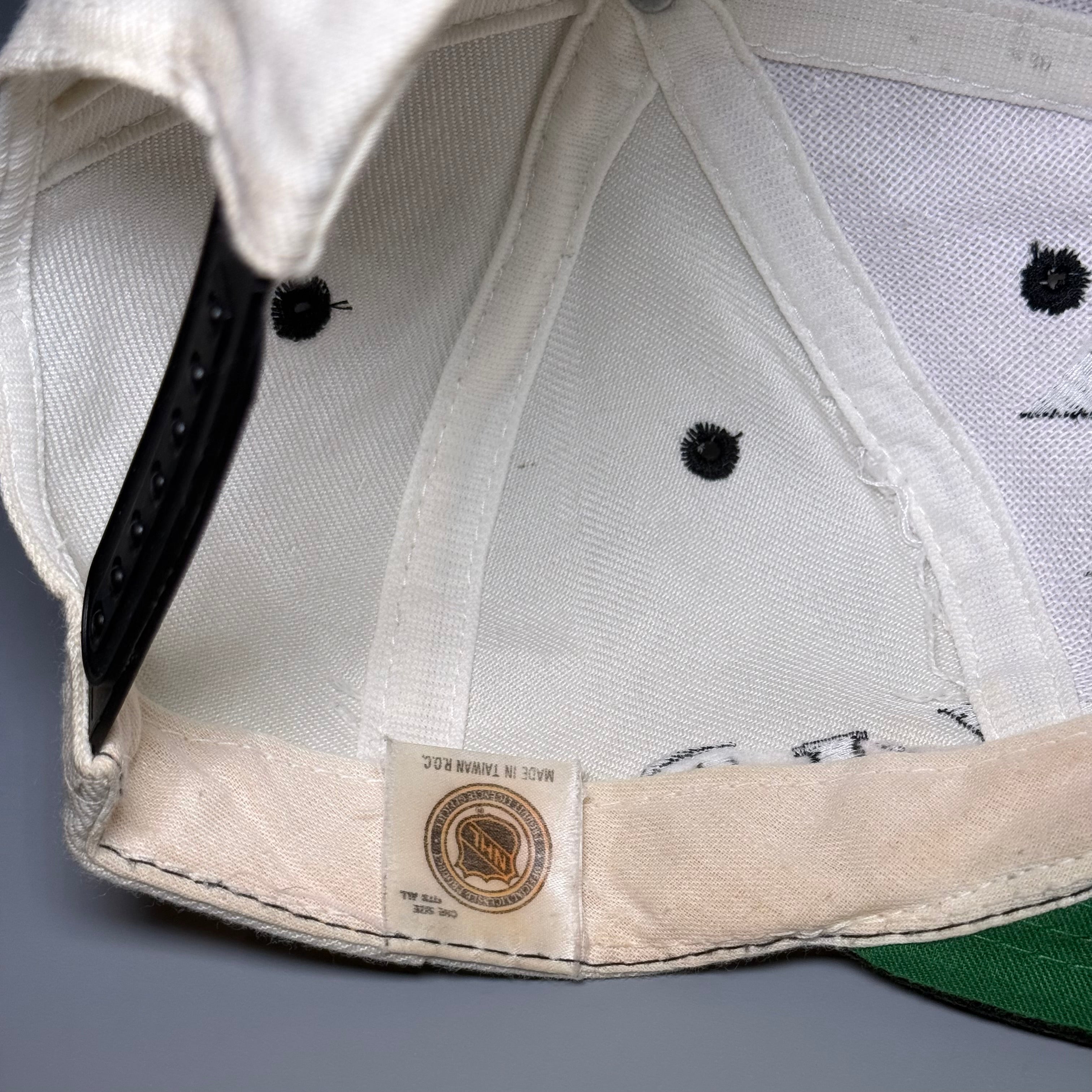 90s NHL Dallas Stars Logo 7 Shark Tooth Snapback Cap