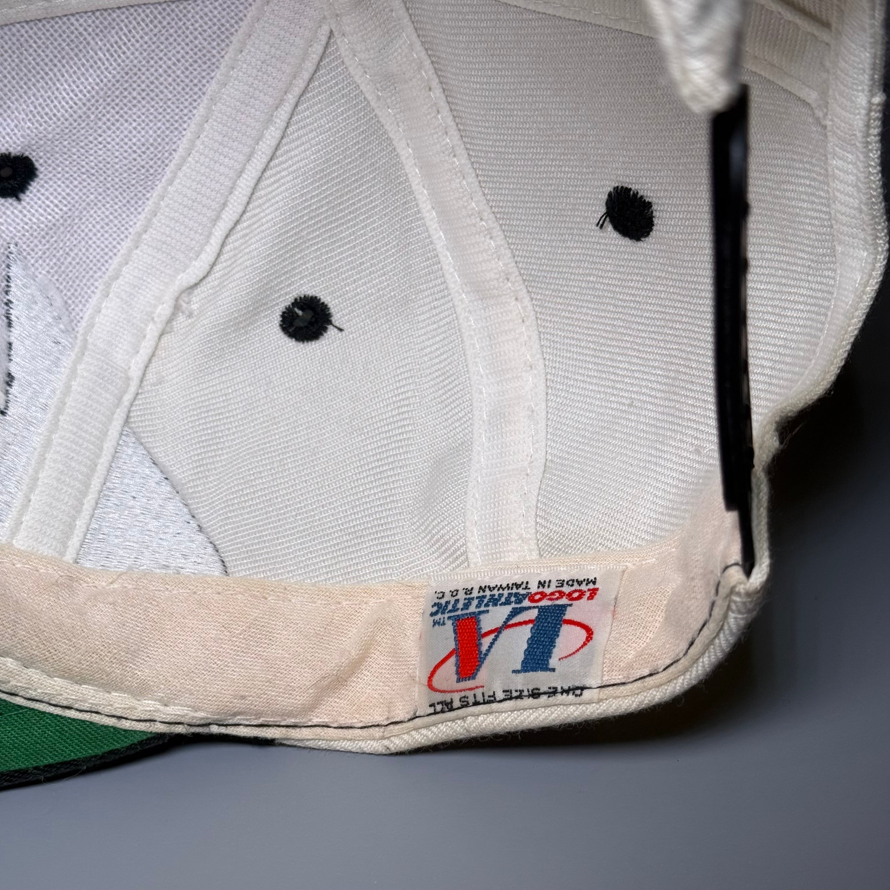90s NHL Dallas Stars Logo 7 Shark Tooth Snapback Cap