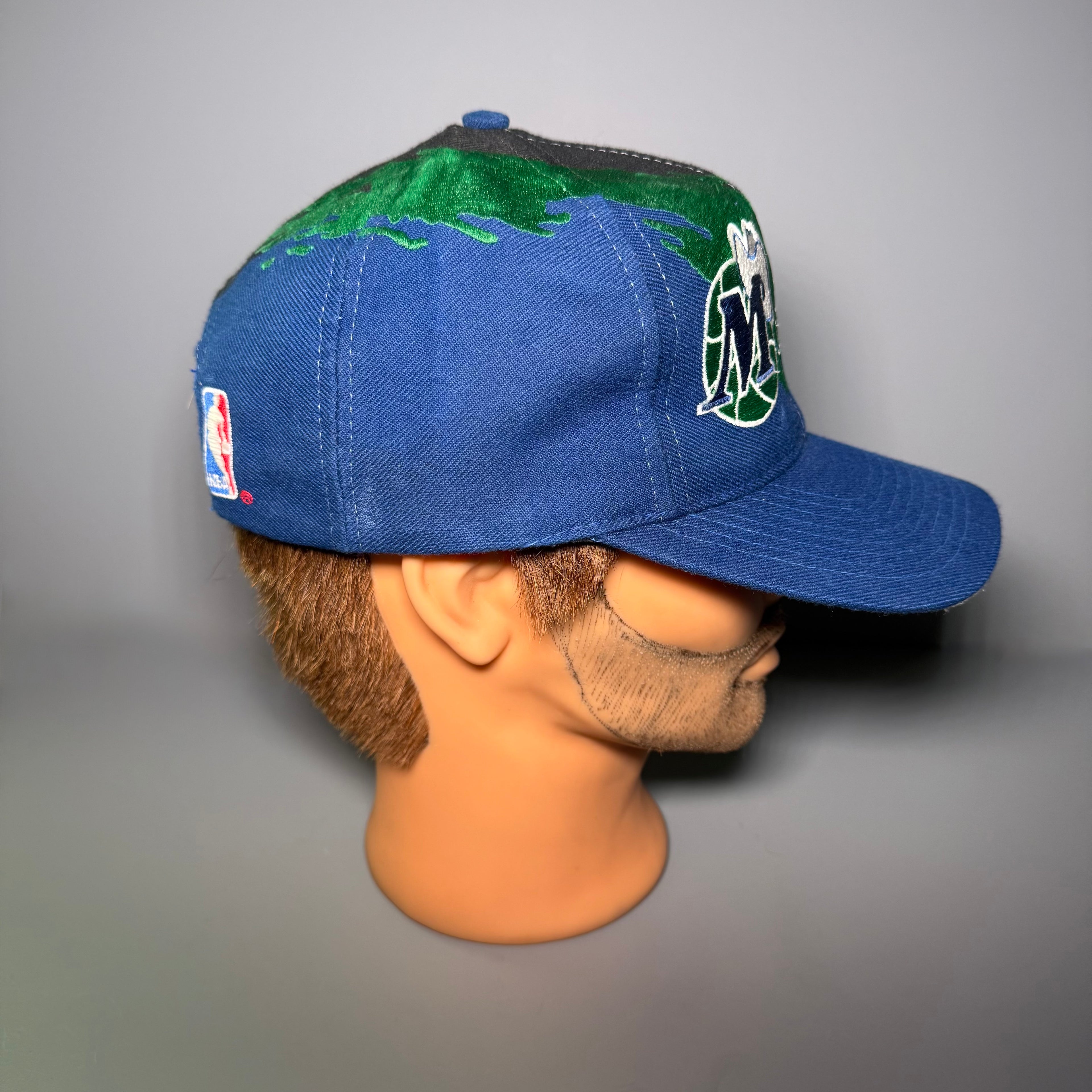90s NBA Dallas Mavericks Splash Snapback Cap (Black Dome)