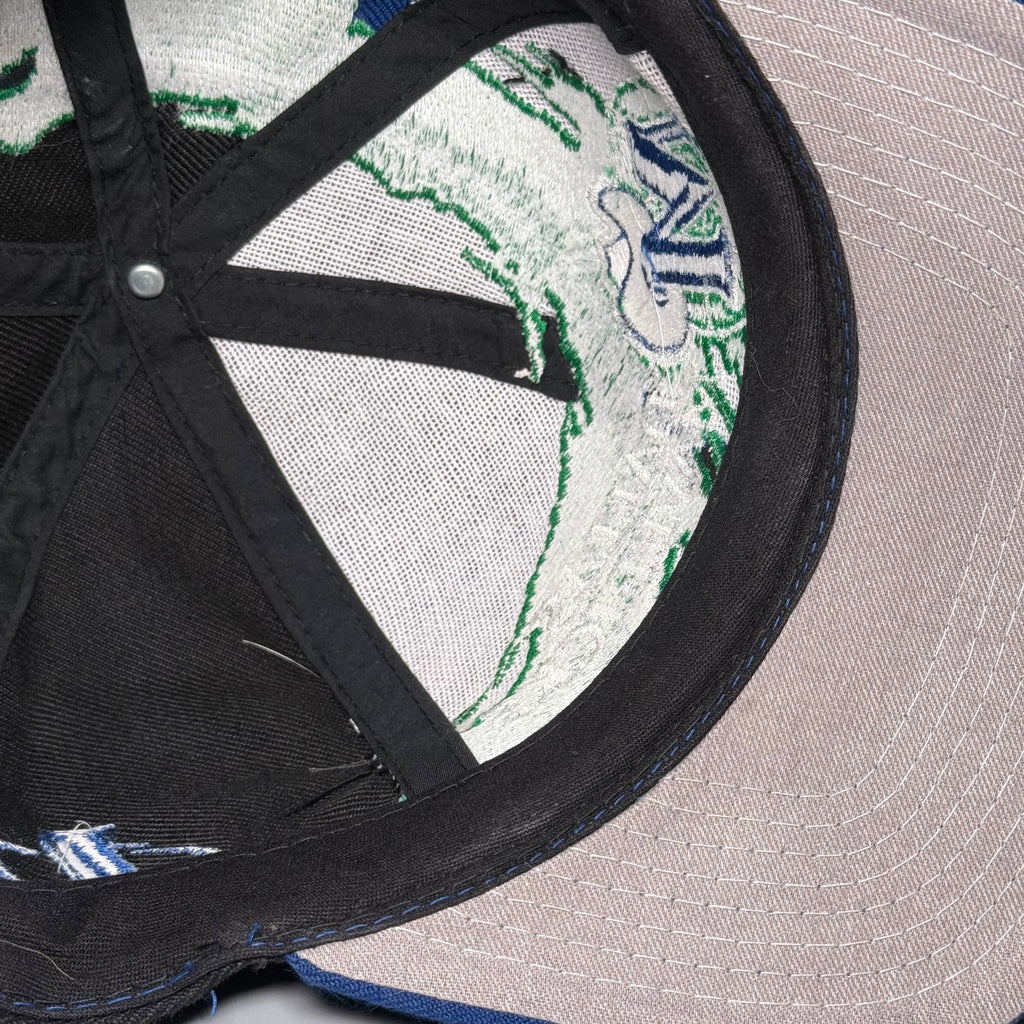 90s NBA Dallas Mavericks Splash Snapback Cap (Black Dome)