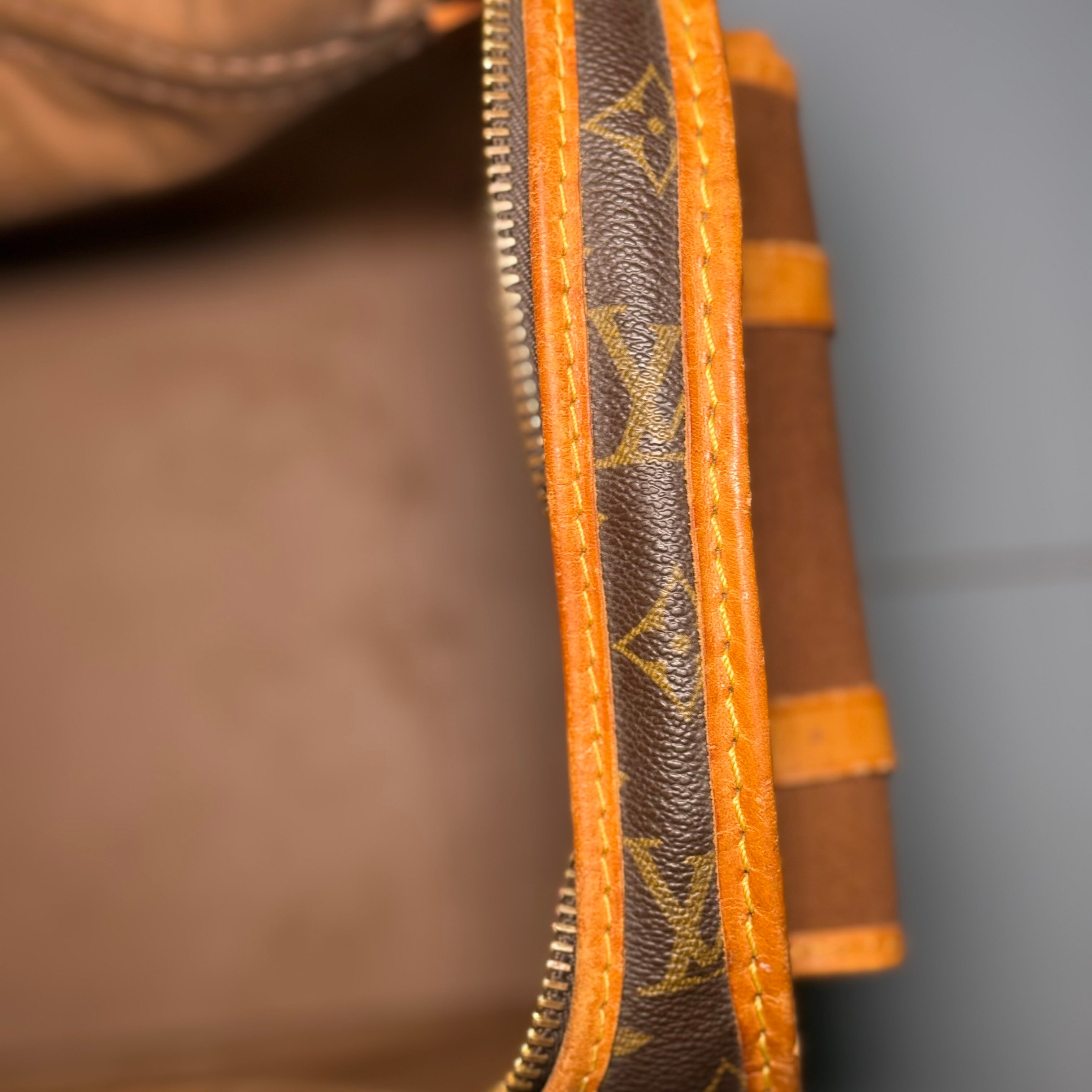 1989 Louis Vuitton Monogram Sac Chien 50 Pet Carrier