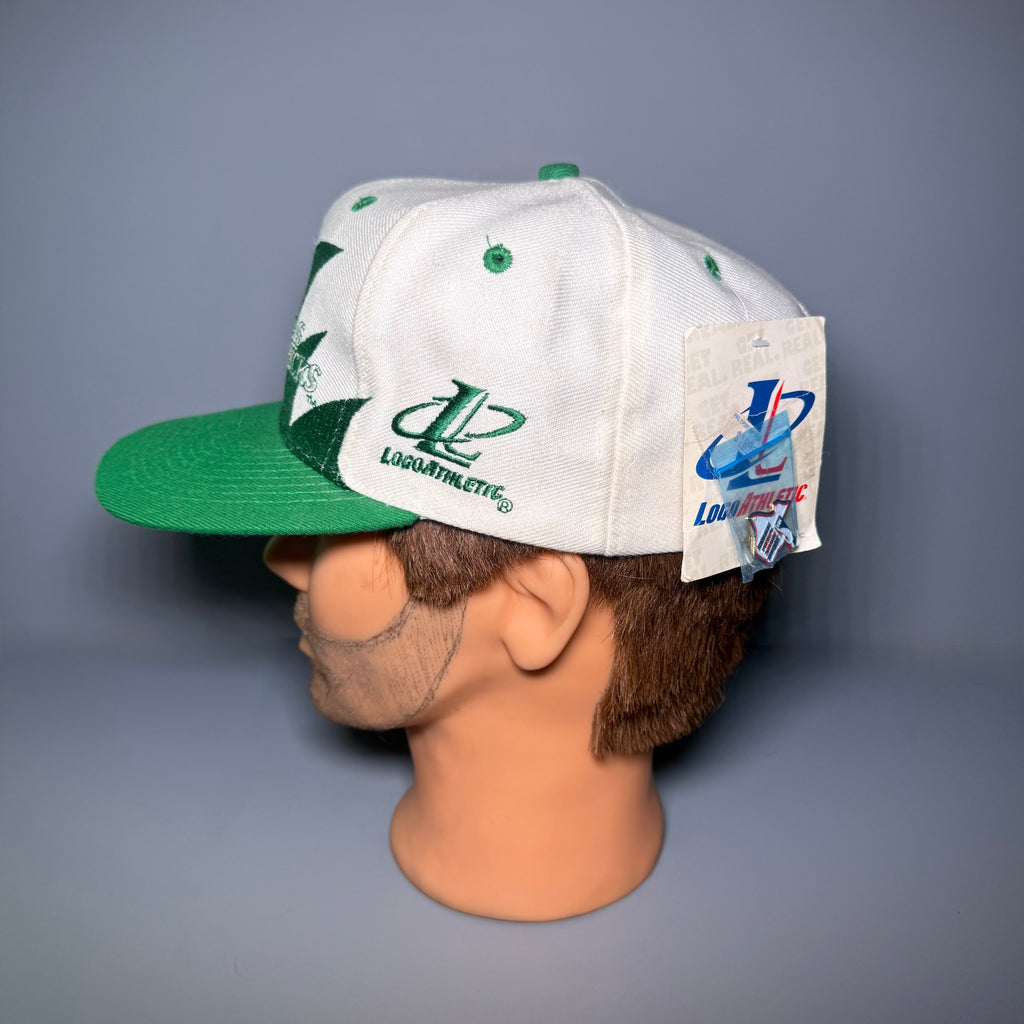 NWT 90’s NBA Dallas Mavericks Sharktooth Snapback Cap
