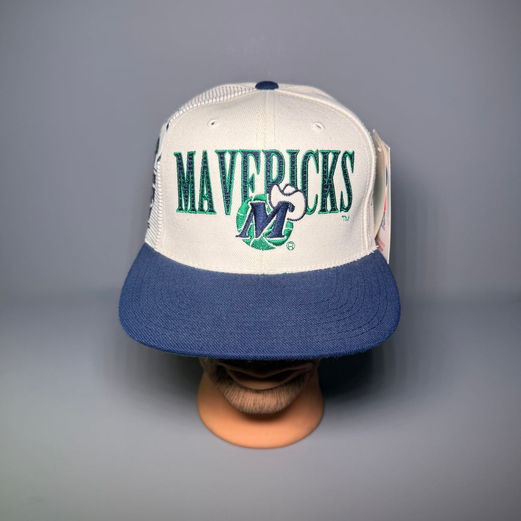 NWT 90s NBA Dallas Mavericks Shadow Snapback Cap