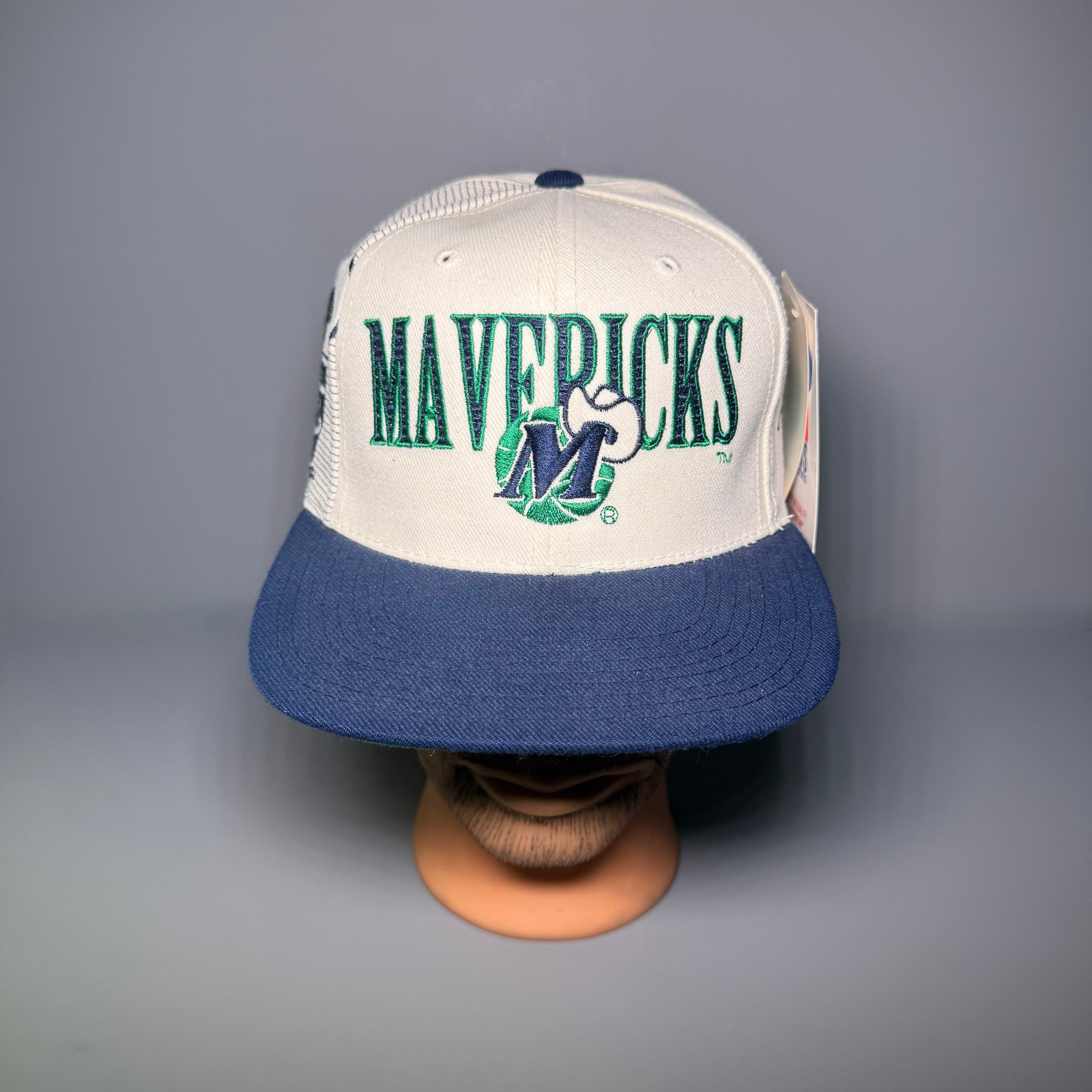 NWT 90s NBA Dallas Mavericks Shadow Snapback Cap