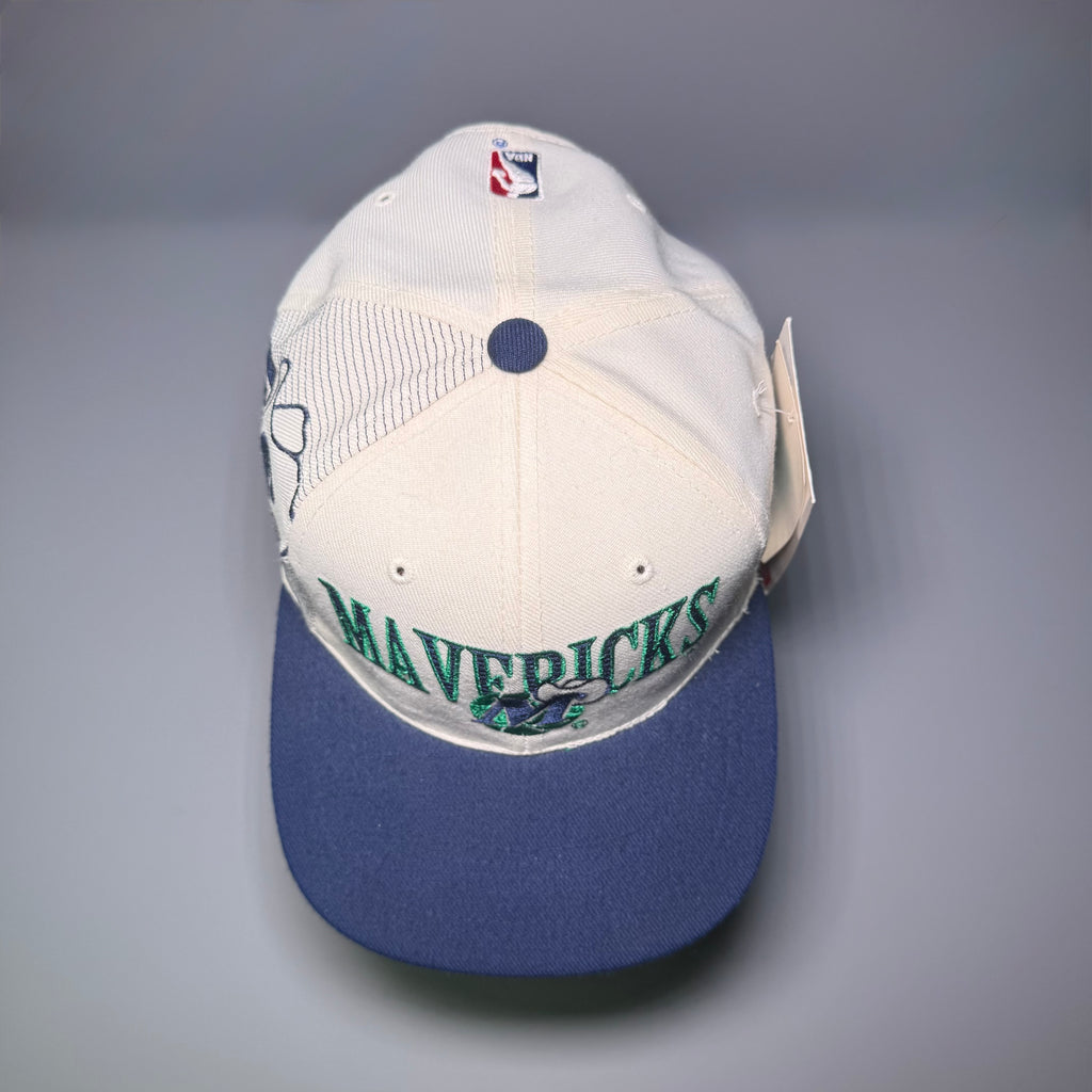 NWT 90s NBA Dallas Mavericks Shadow Snapback Cap