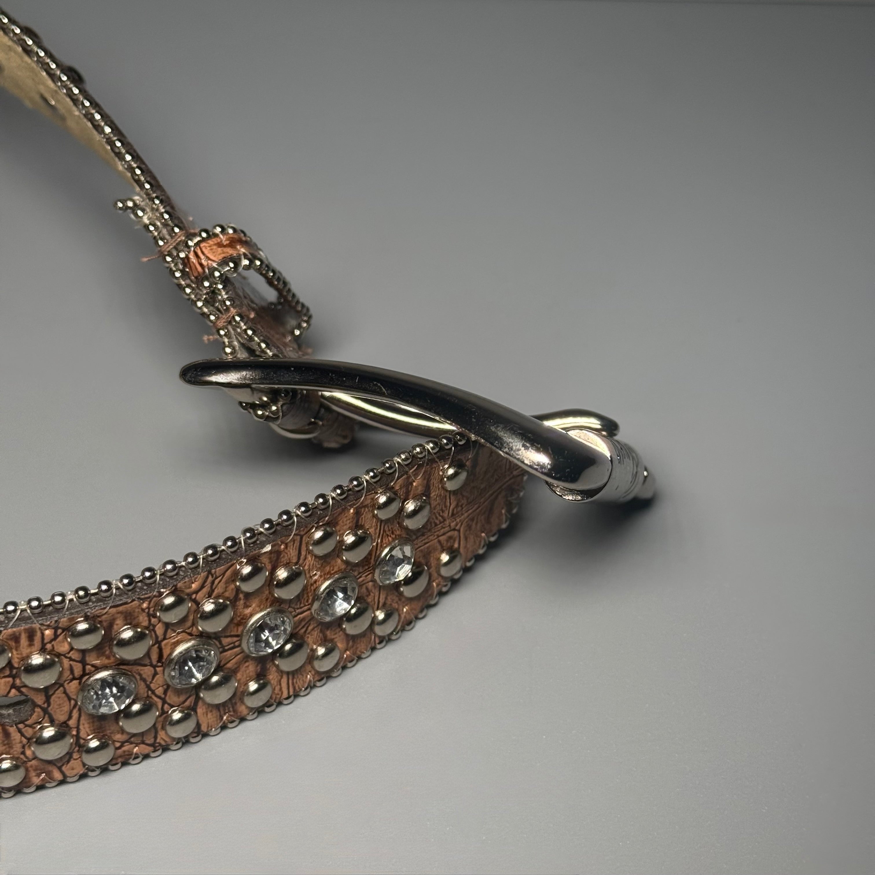 Y2K GUESS Cognac Croc Embossed Rhinestone Studded Belt