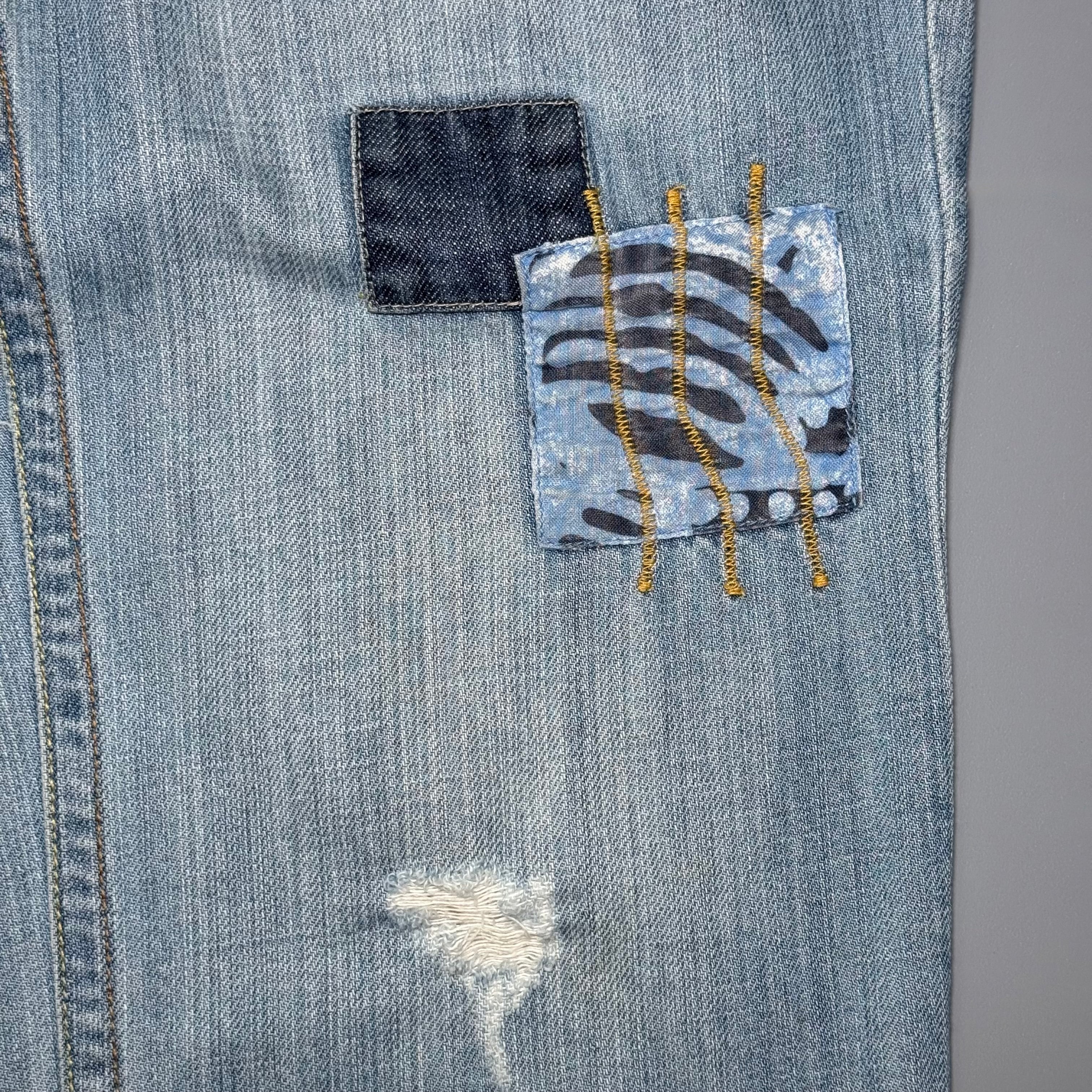 2000s Old Navy Patchwork Distressed Denim Capris