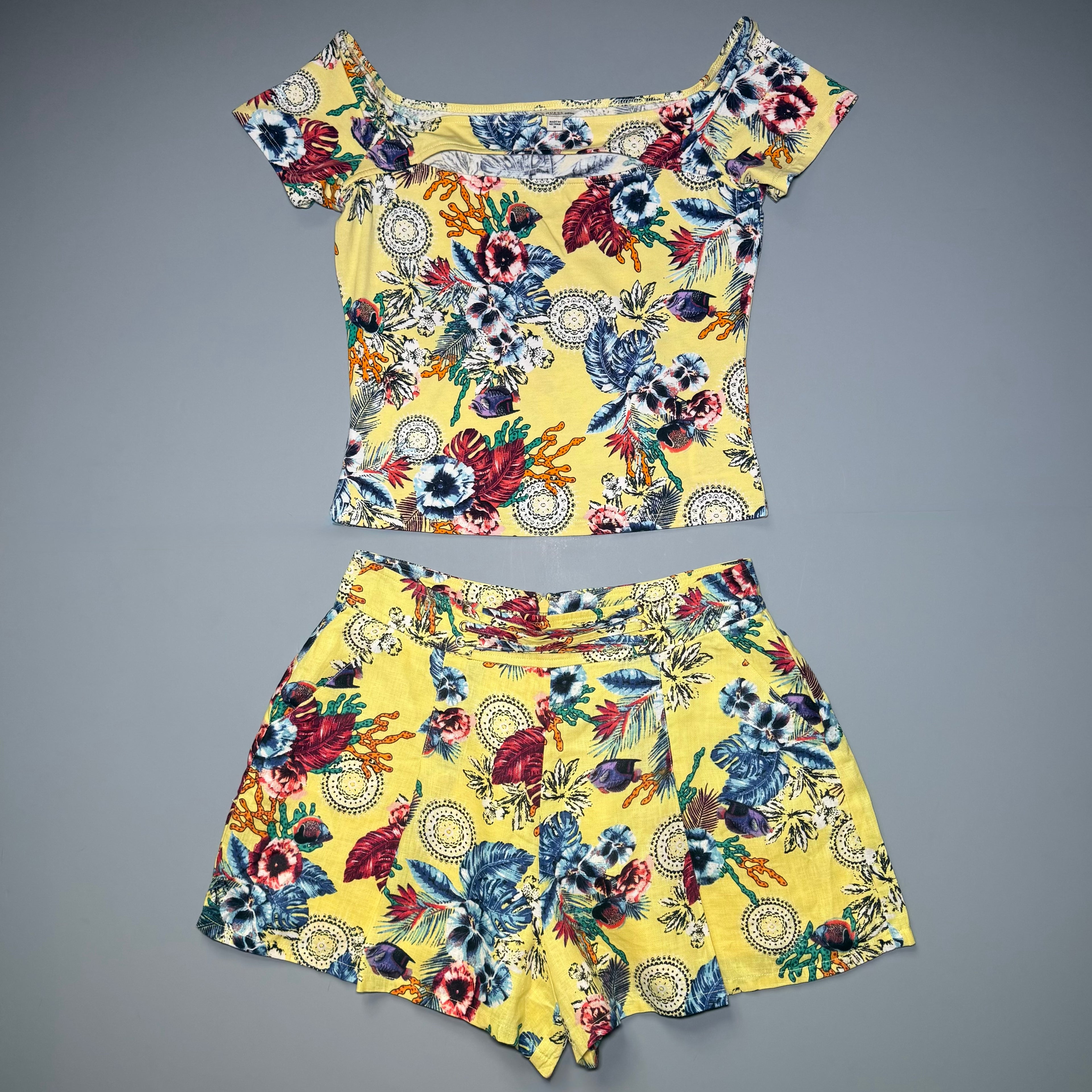 GUESS Tropical Floral Co-ord Set