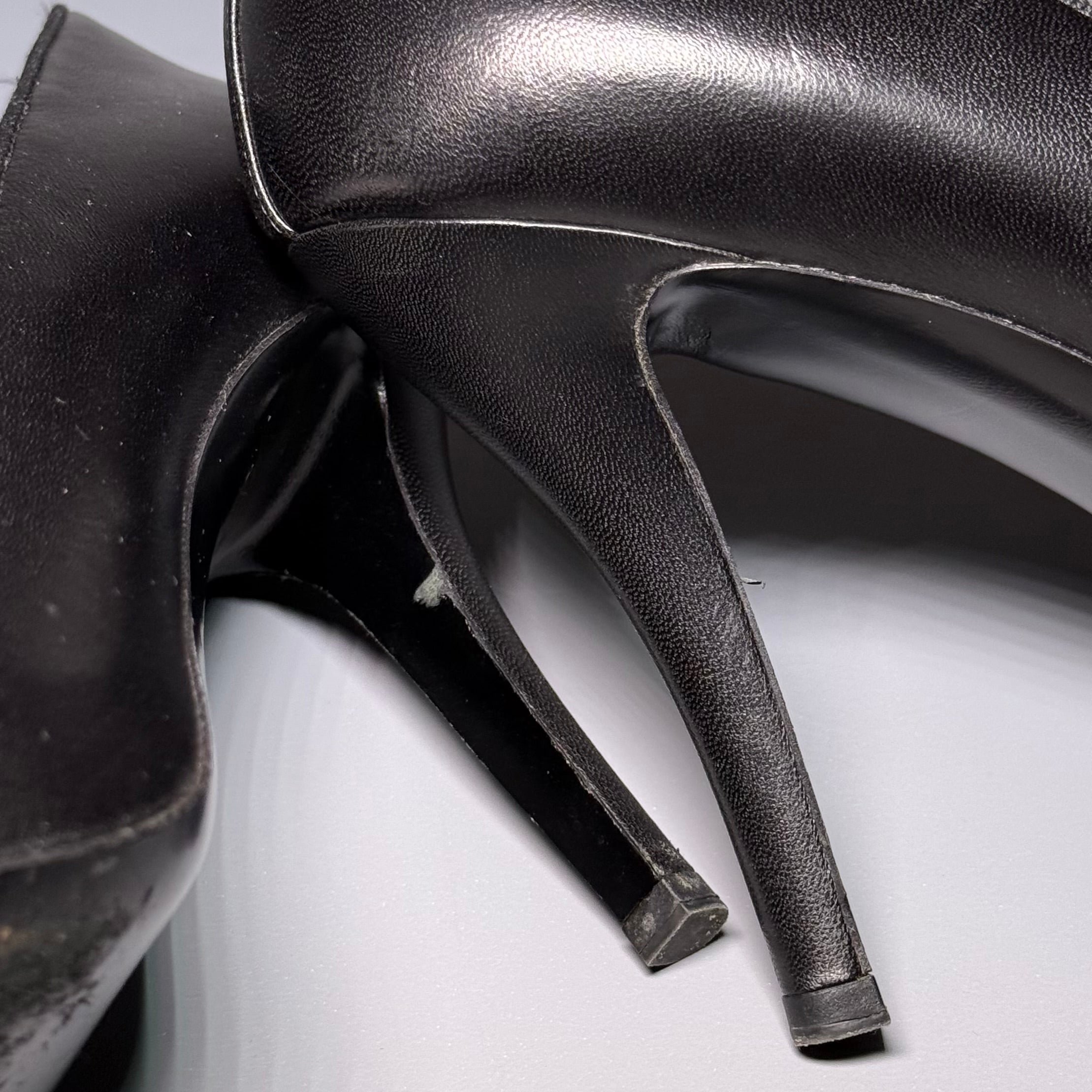 CHANEL Black Leather Ballerina Toe Pumps